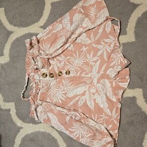 Tropical print pocketed shorts